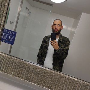 Meet your Posher, Nikko